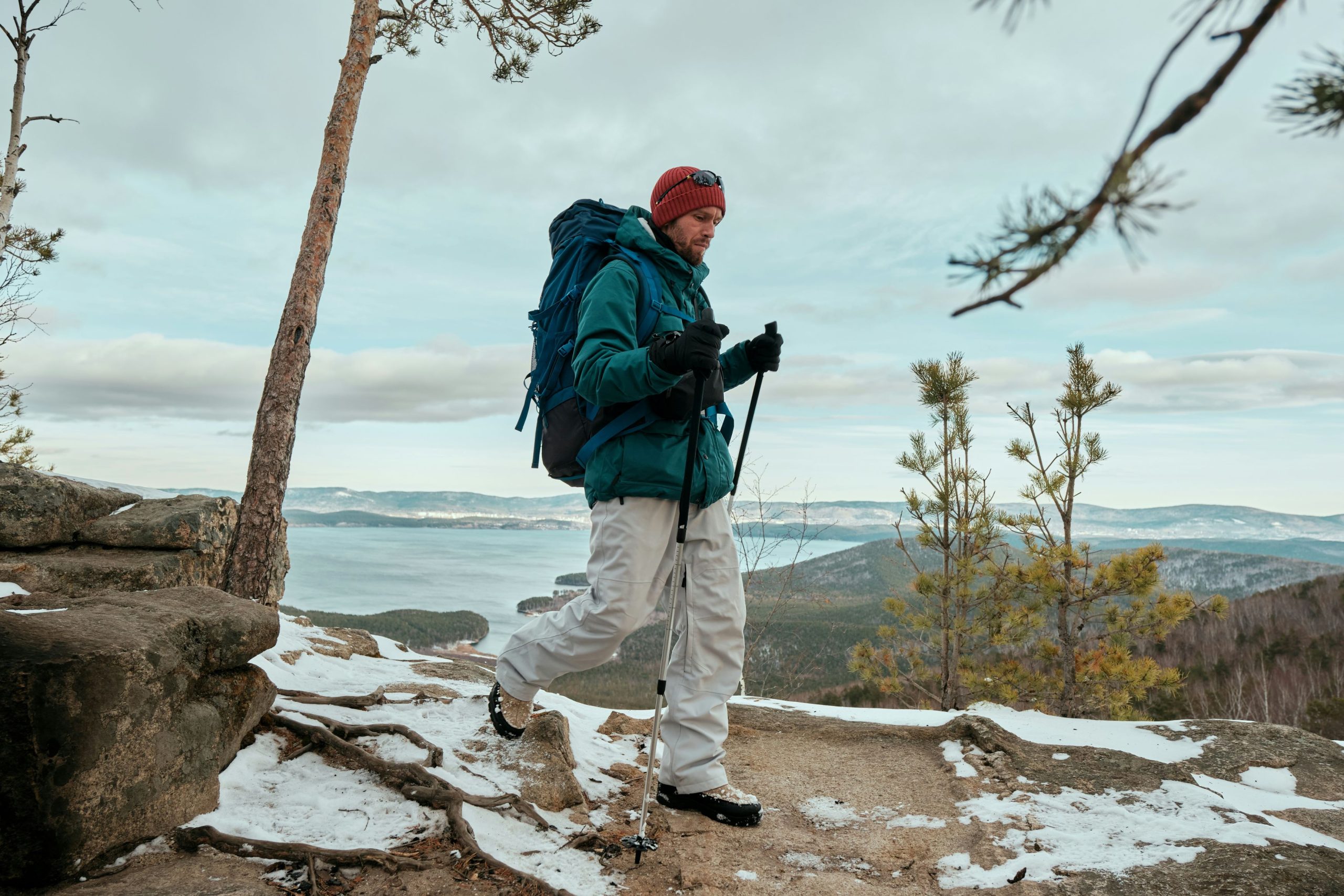 Spring camping in Sweden – what clothing to take to changing weather conditions?