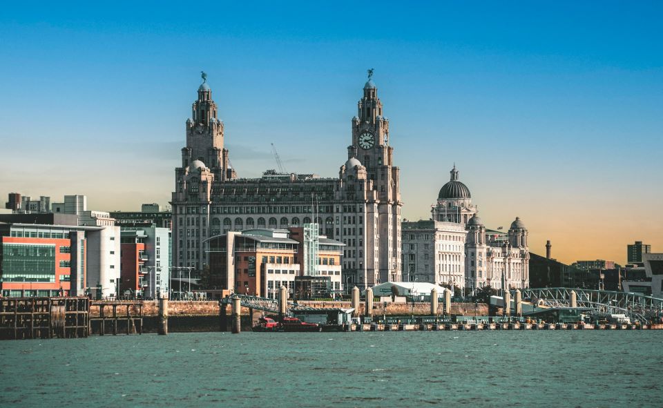 Big Expansion in Liverpool: Ryanair and easyJet Double Down on the City of the Beatles.